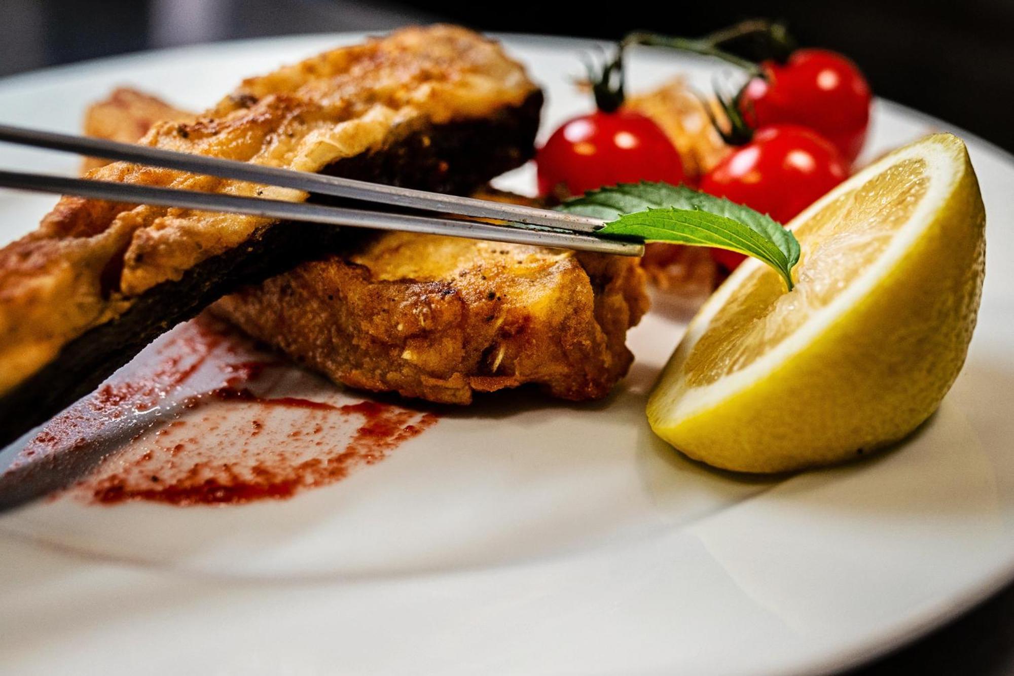 Ambra Πανσιόν Tyulenovo